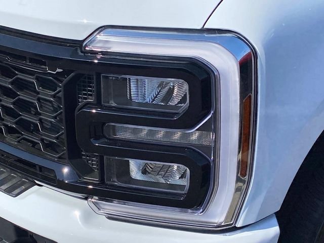 New 2026 White Ford XLT image 4