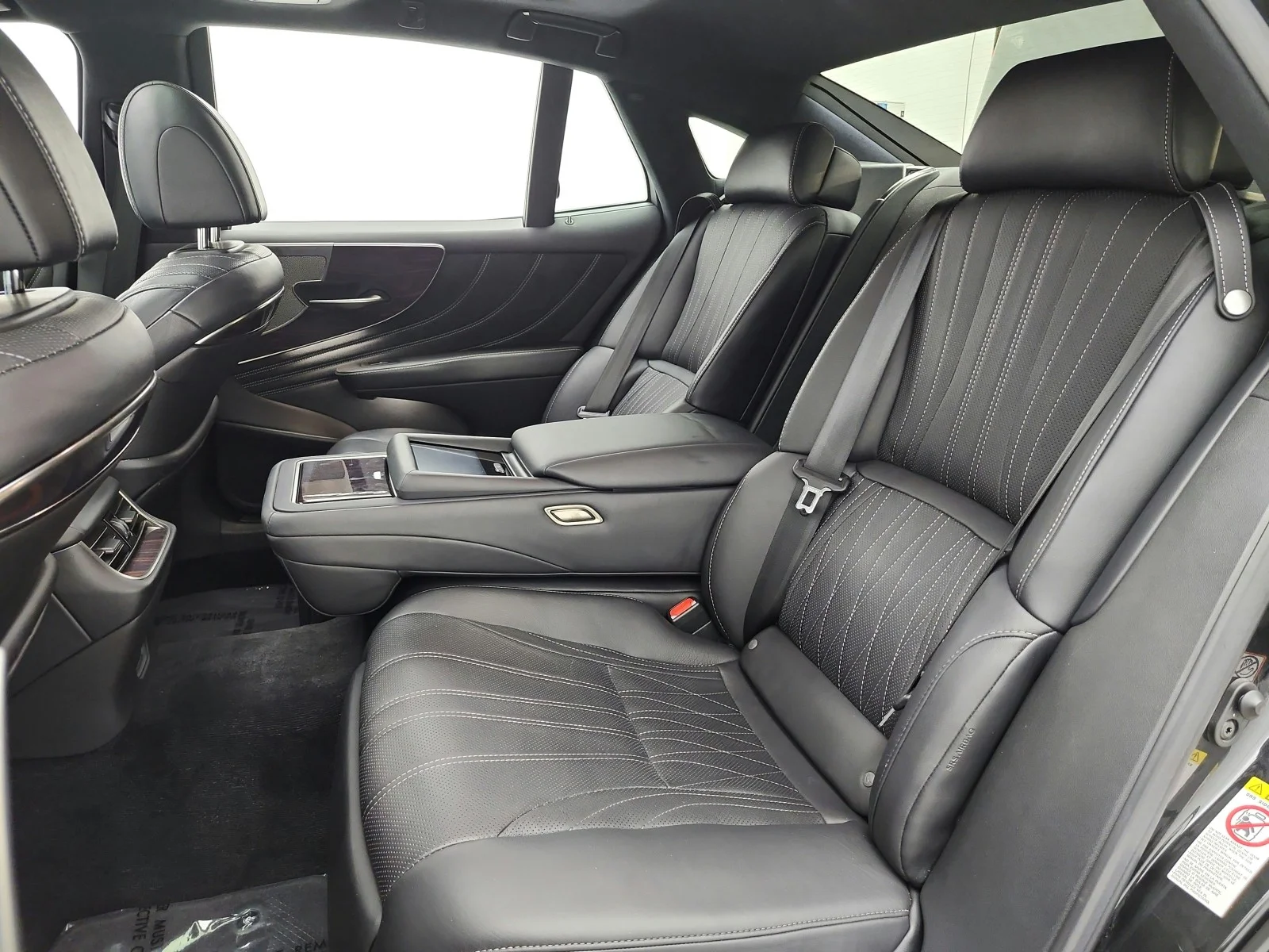Used 2018 Caviar Lexus LS 500 AWD image 15