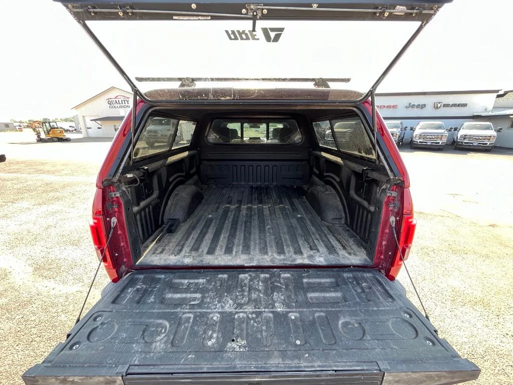 Used 2015 Red Ford Platinum image 16