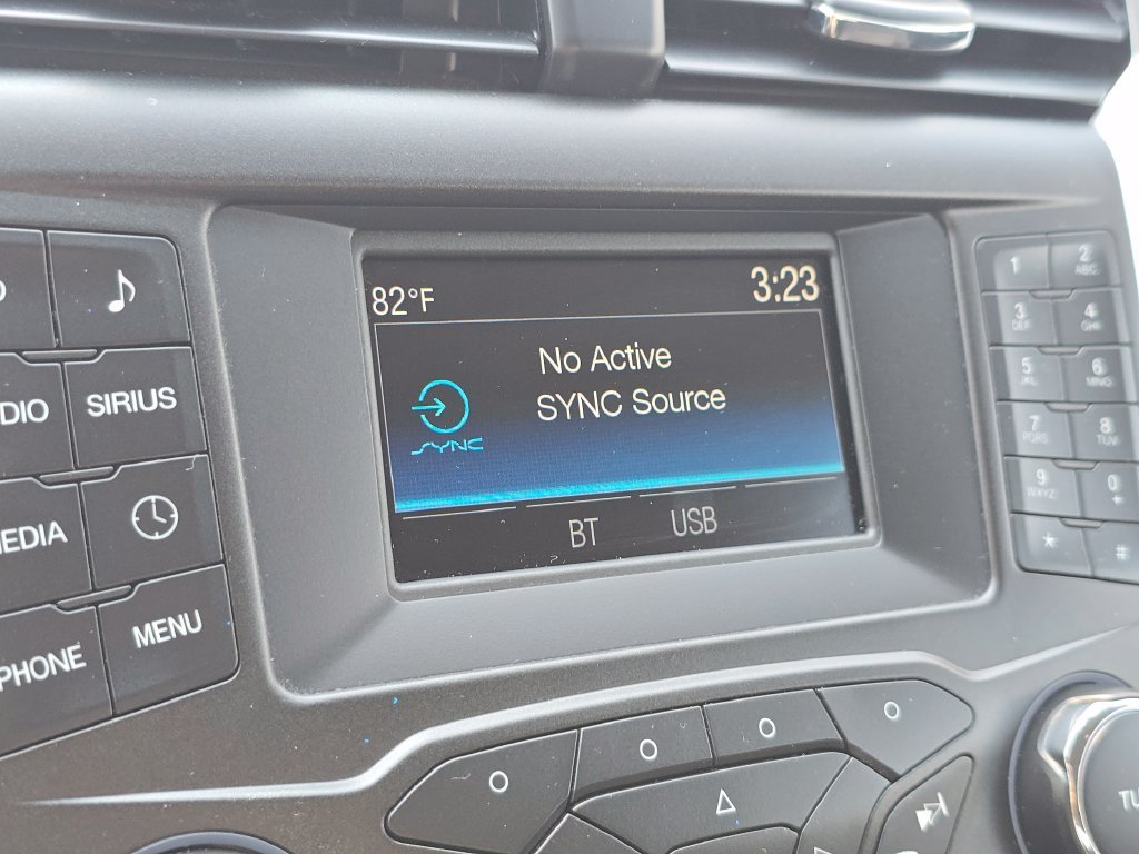 Used 2016 Gray Ford SE image 30