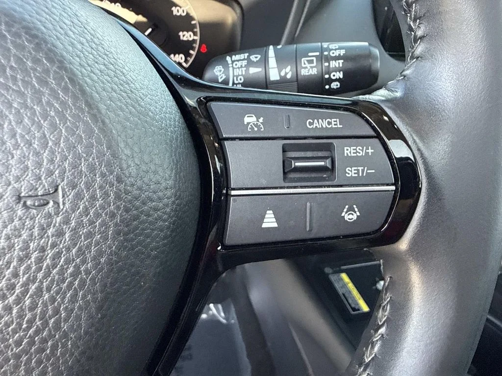Used 2025  Honda EX-L image 35