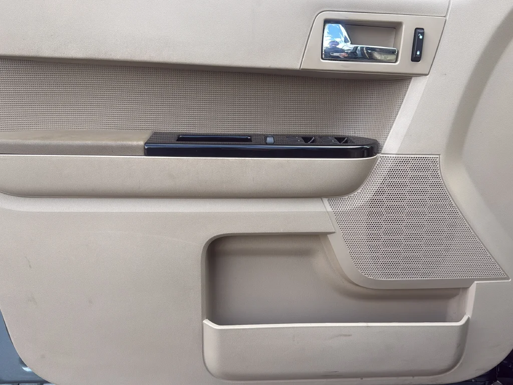 Used 2012 Blue Ford Limited image 18