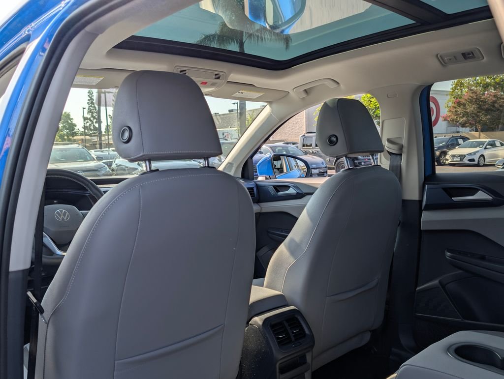 2024 Volkswagen Taos SE - Photo 13