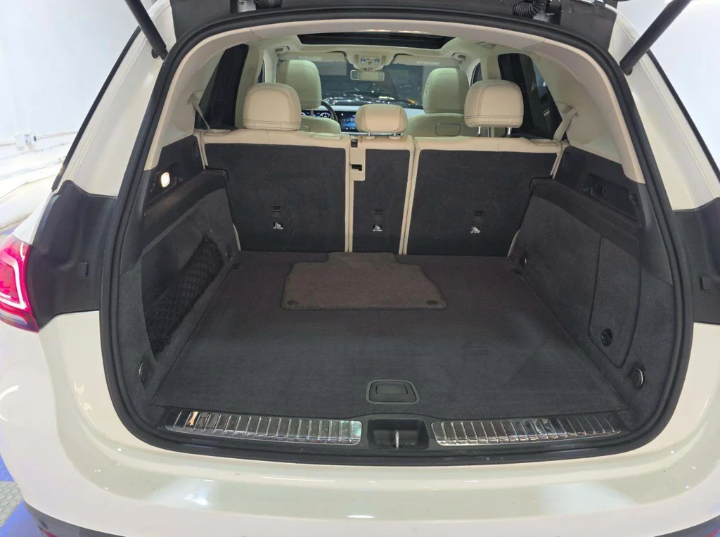 Used 2020 White Mercedes-Benz GLE 350 image 5