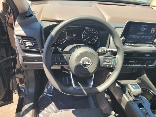 Used 2023 Black Nissan SV image 30