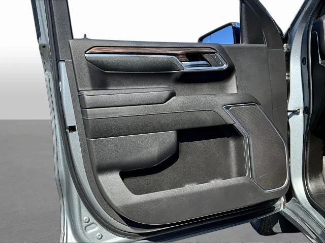 Used 2024 Gray Chevrolet LT image 24