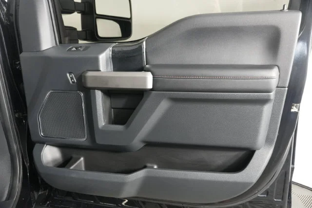 Used 2022 Agate Black Metallic Ford Platinum image 38