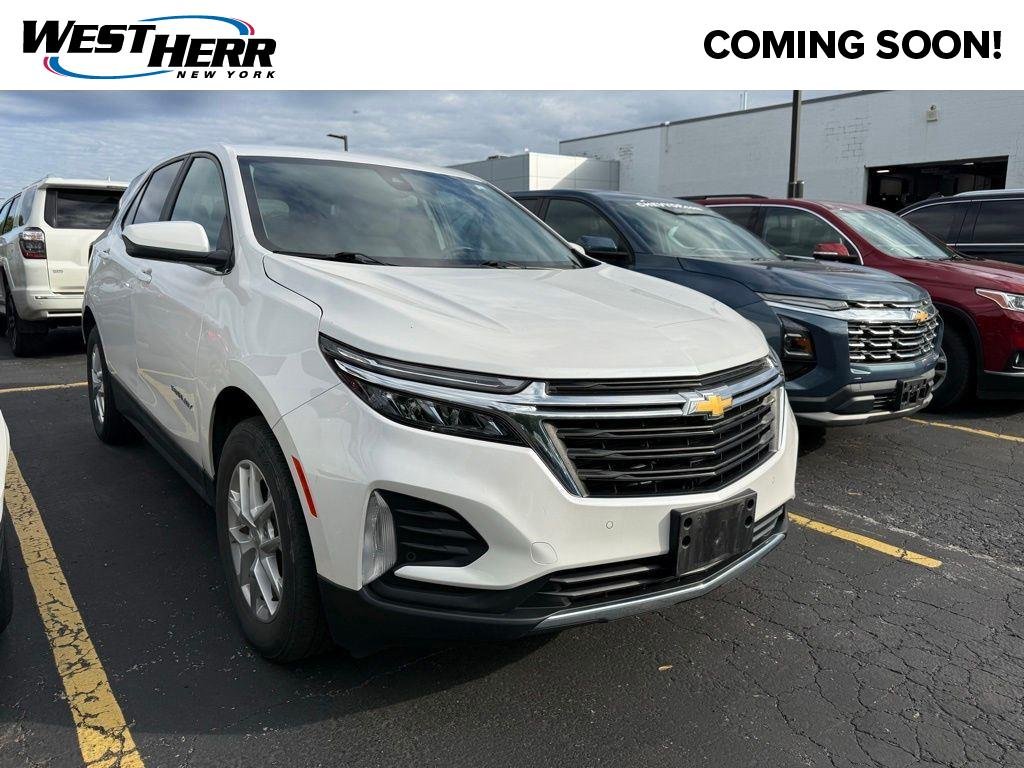 Used 2024 Pearl Chevrolet LT image 1
