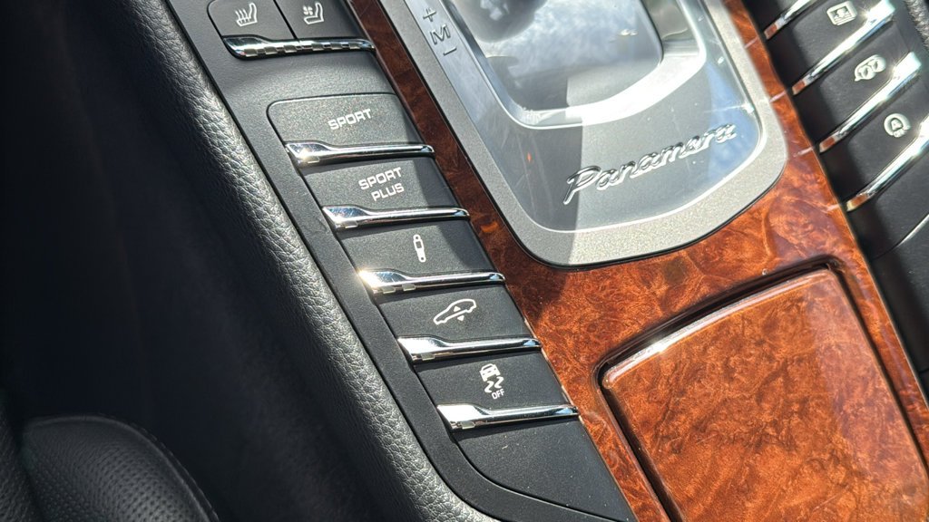 Used 2011 Silver Porsche  image 23