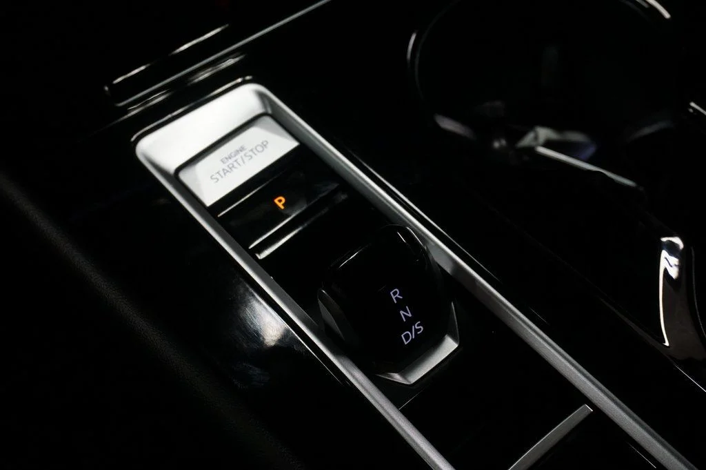 New 2026 Deep Black Volkswagen 2.0T Peak Edition image 20