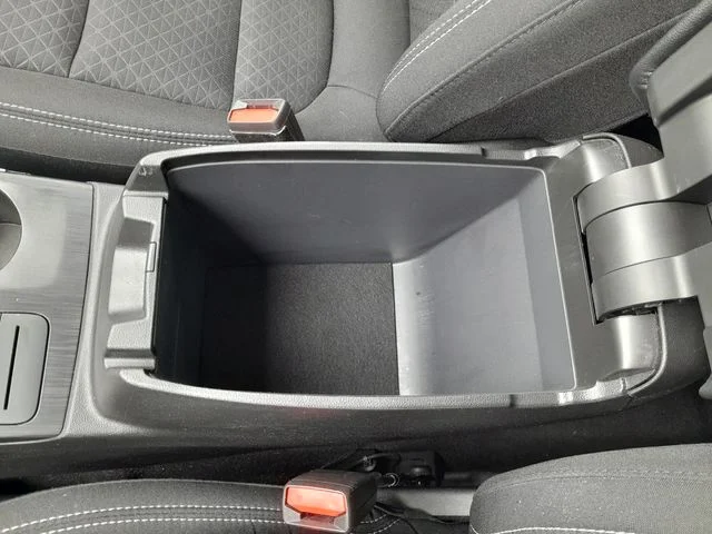 Used 2025 Silver Ford Active image 26