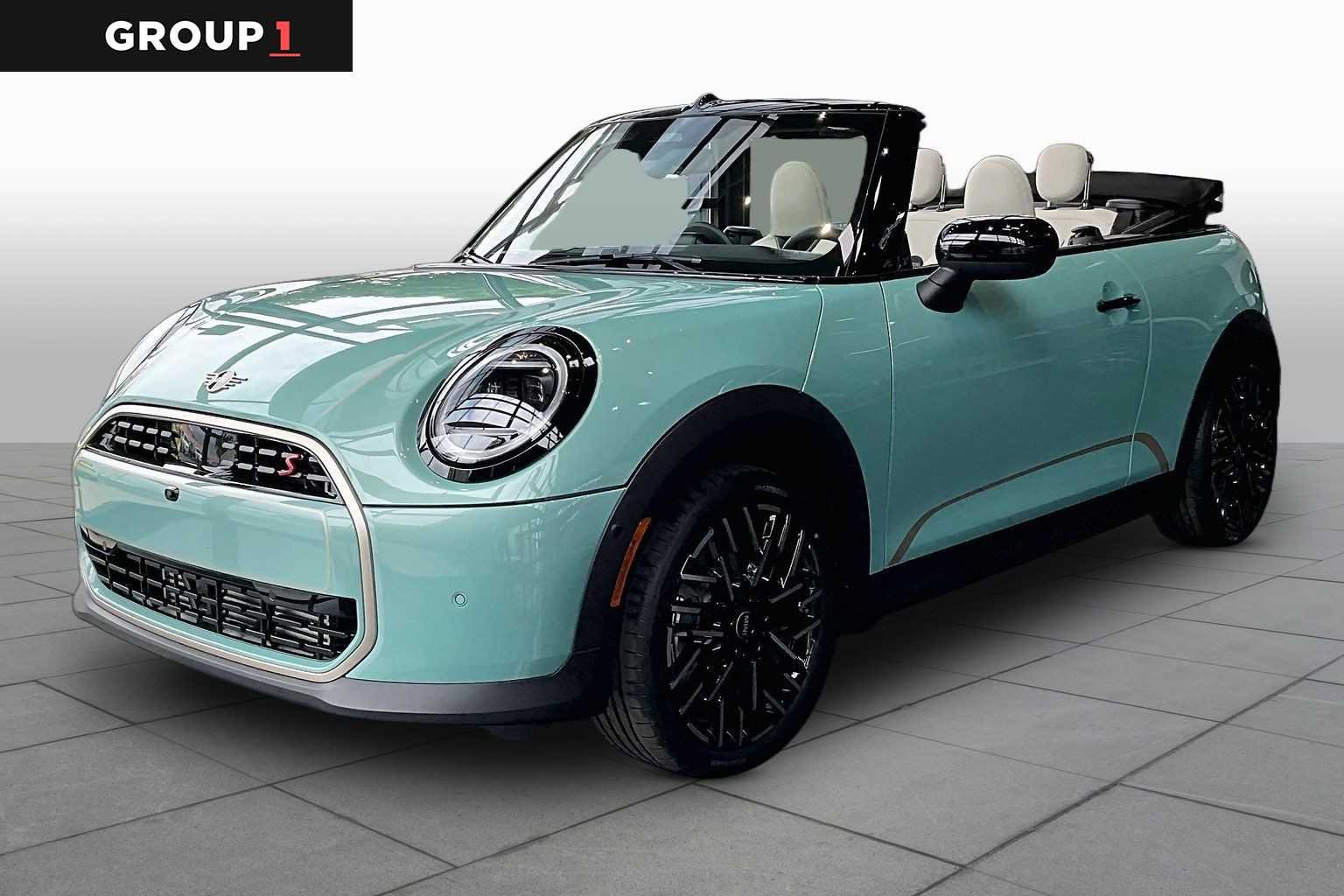 2026 MINI Convertible Cooper S's photo
