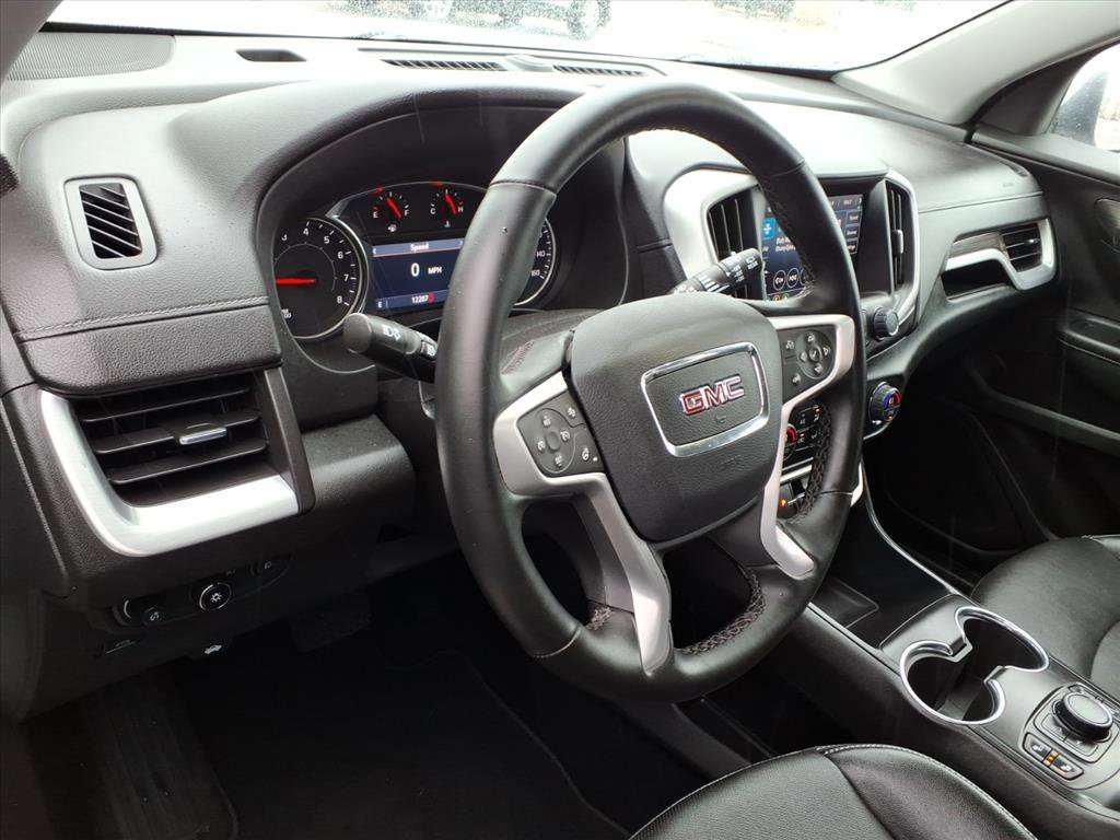 2024 GMC Terrain SLT - Photo 8