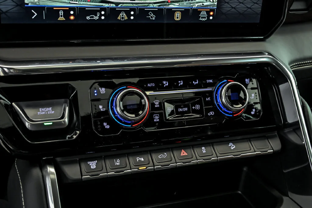 2026 GMC Sierra 2500HD Denali Ultimate - Photo 18