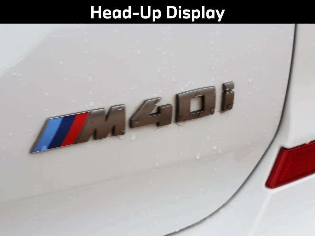 Used 2021 Alpine White BMW M40i image 10