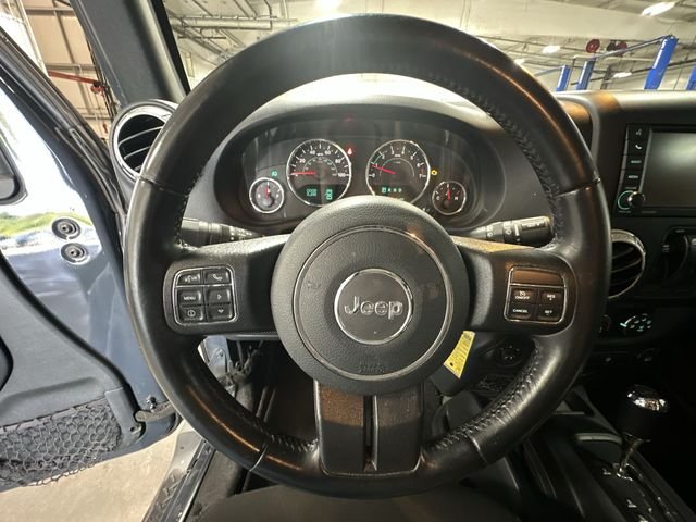 Certified Used 2018 Black Jeep Sahara image 15