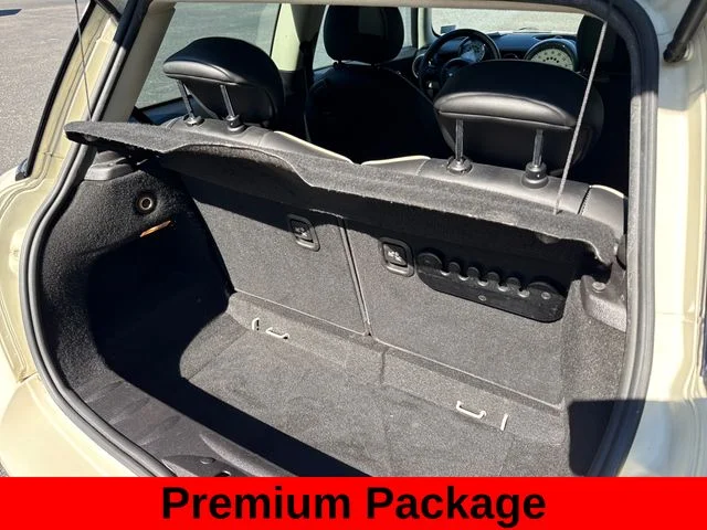 Used 2012 White MINI Base image 16