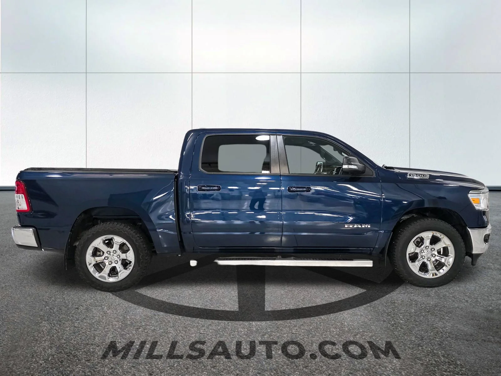 Used 2021 Blue Ram Big Horn/Lone Star image 9