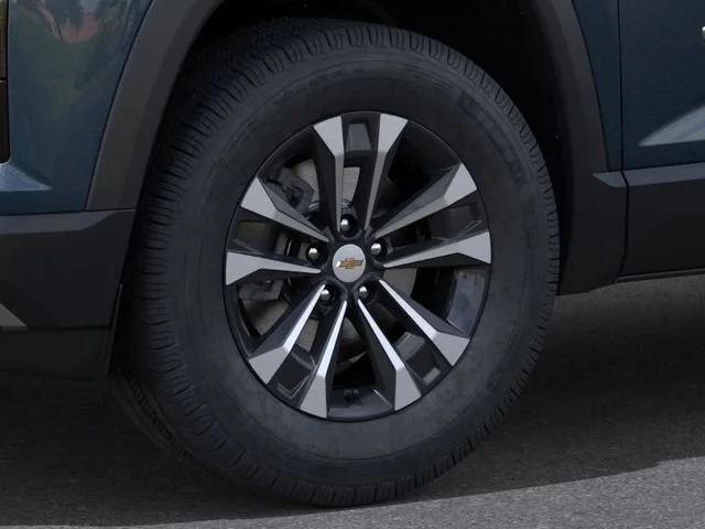 2027 Chevrolet Equinox LT - Photo 9