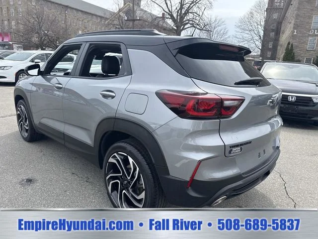 Used 2024 Gray Chevrolet RS image 9