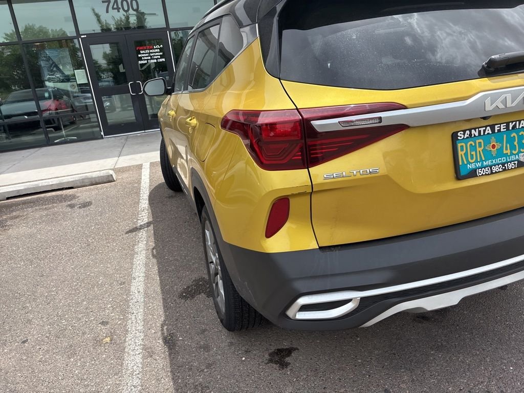 Certified Used 2022 Yellow Kia S image 24