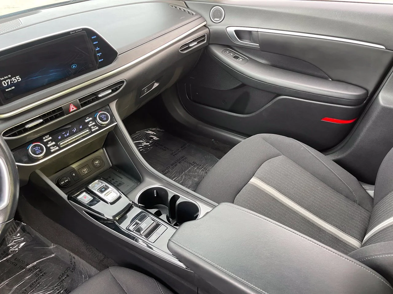 Used 2023 Onyx Black Hyundai SEL image 16