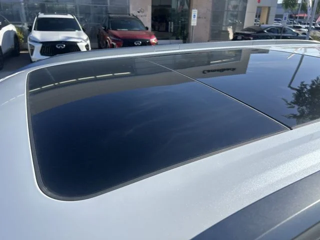New 2027 RADIANT WHITE INFINITI Luxe 4WD image 11