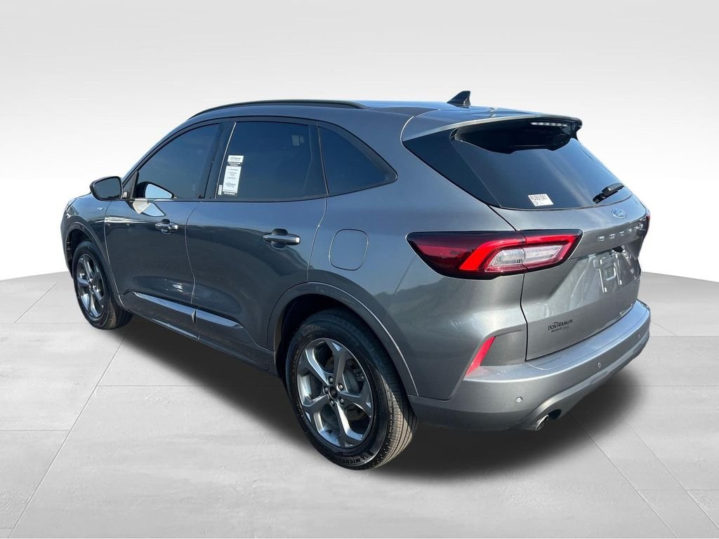 Used 2024 Gray Ford ST-Line image 3
