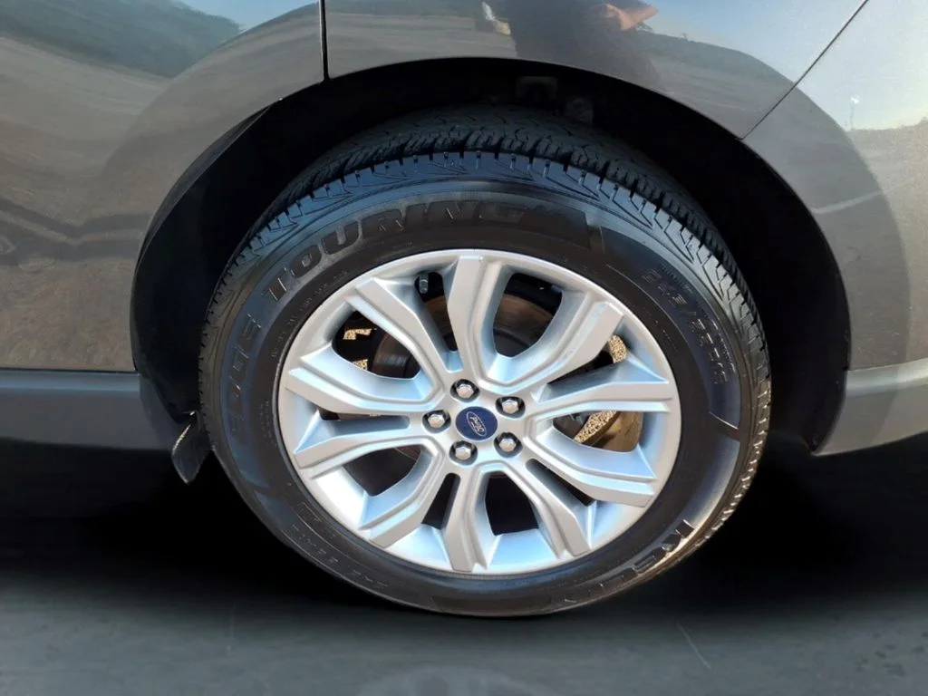 Used 2020 Gray Ford Titanium image 13