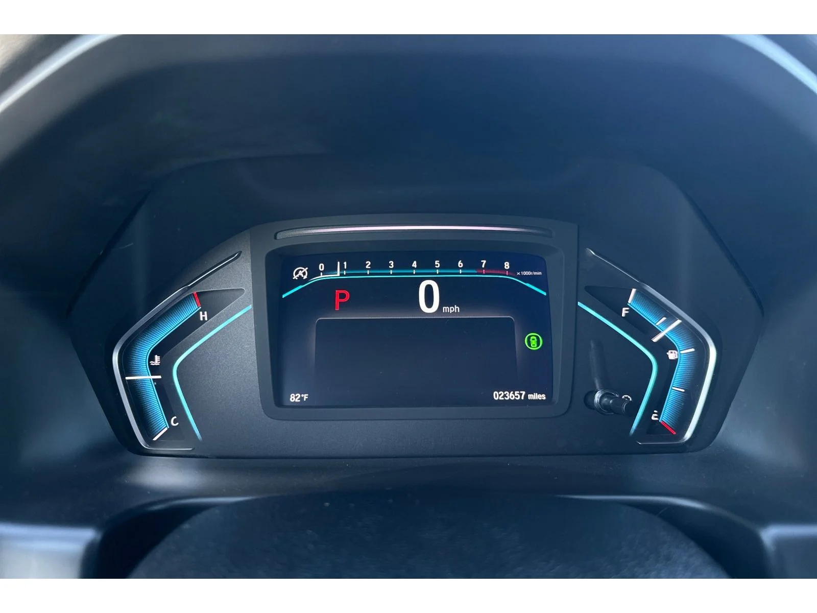 Used 2024 Crystal Black Pearl Honda EX-L image 40