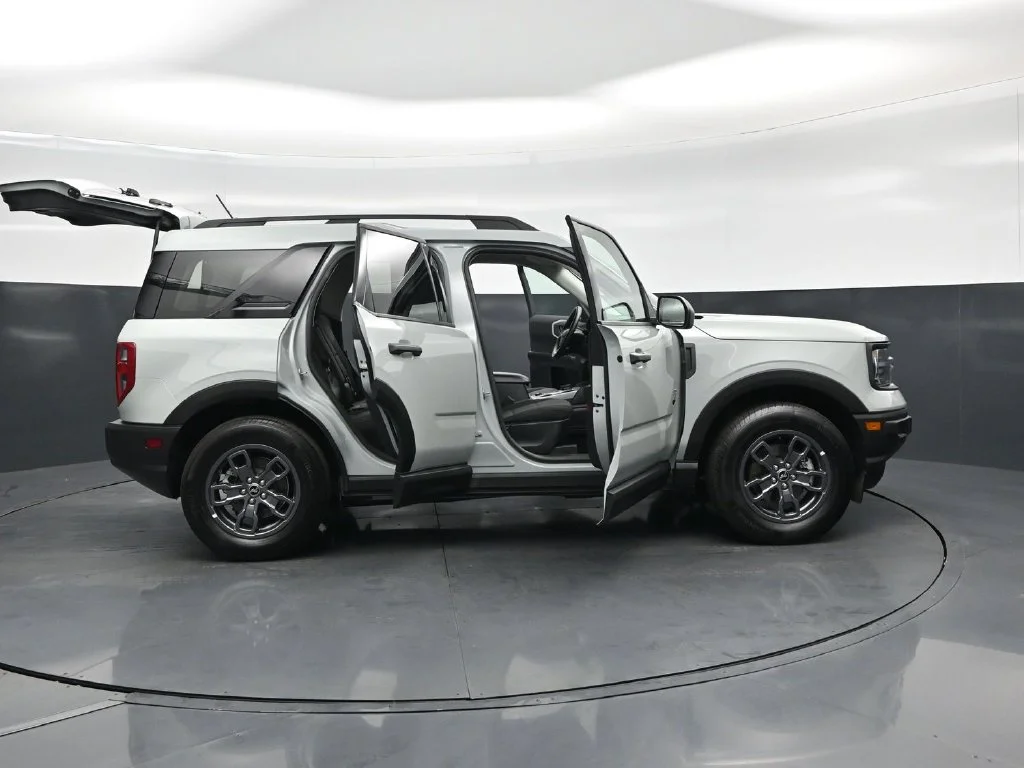 Certified Used 2024 Green Ford Big Bend image 4