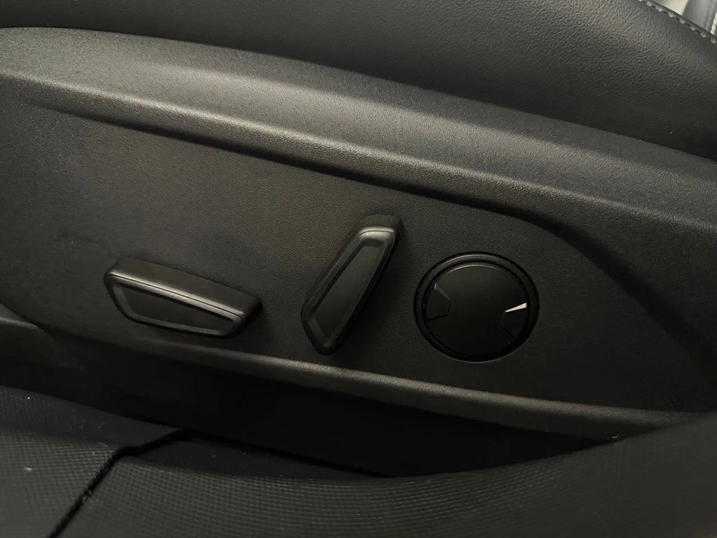 Certified Used 2023 Black Ford Select image 26