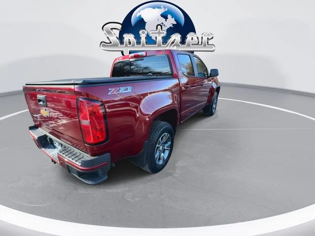 Used 2019 Red Chevrolet Z71 image 9