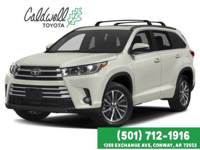 Used 2018 Blizzard Pearl Toyota XLE image 2