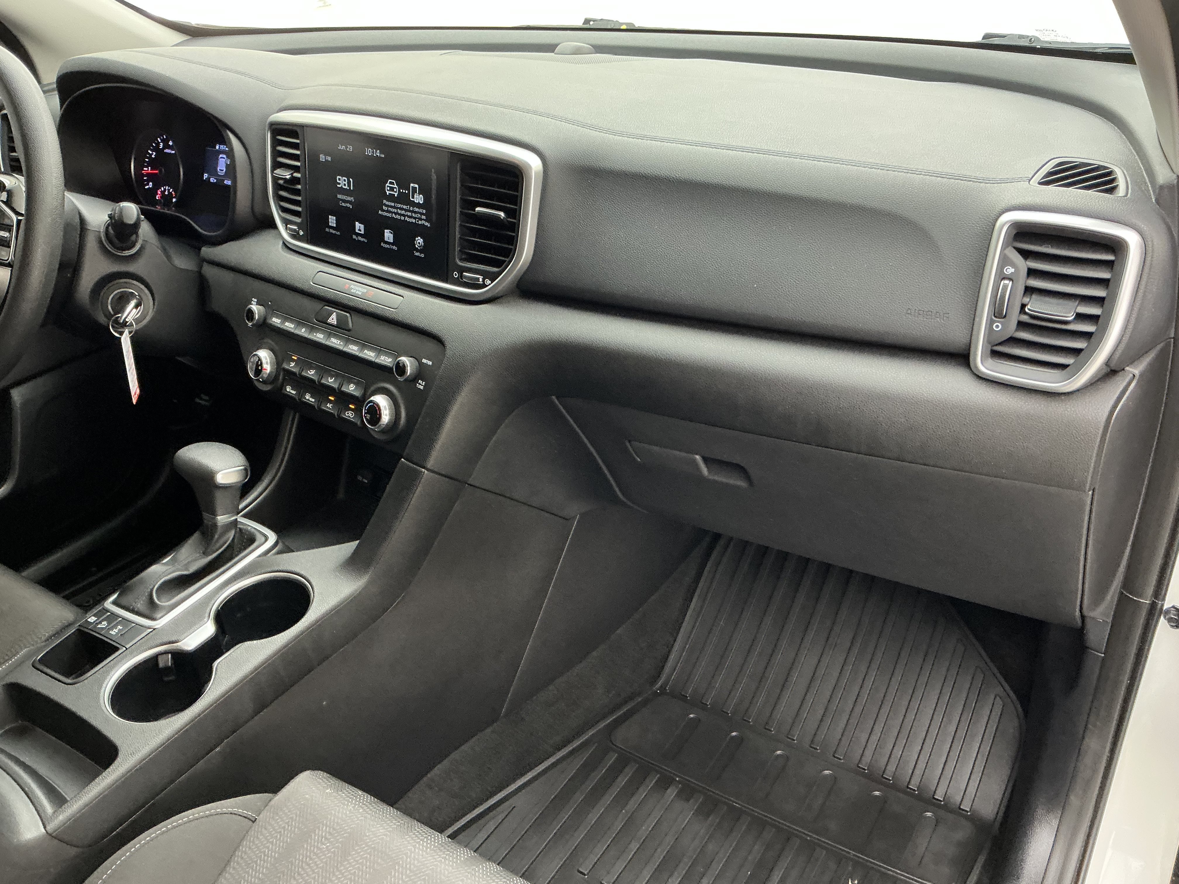 2020 Kia Sportage LX - Photo 19
