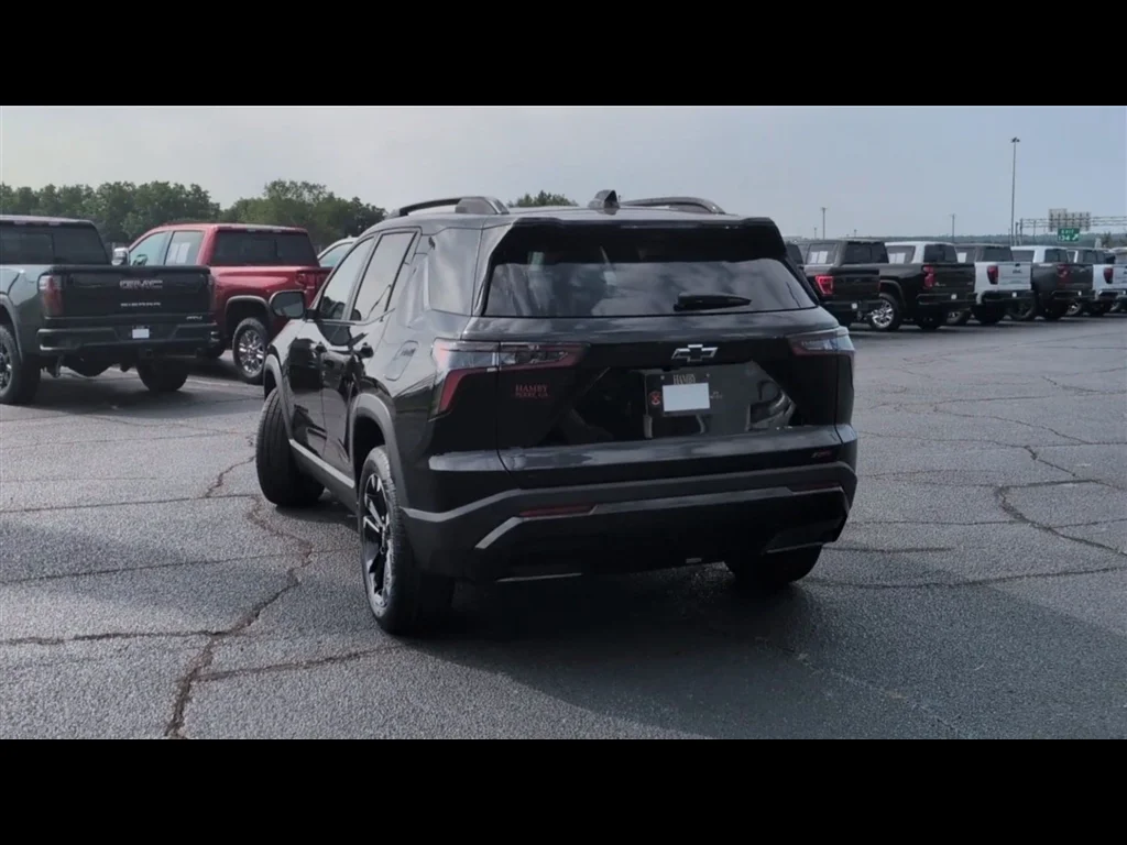 New 2026 Mosaic Black Metallic Chevrolet RS image 31
