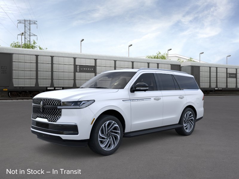 2026 Lincoln Navigator Premiere AWD's photo