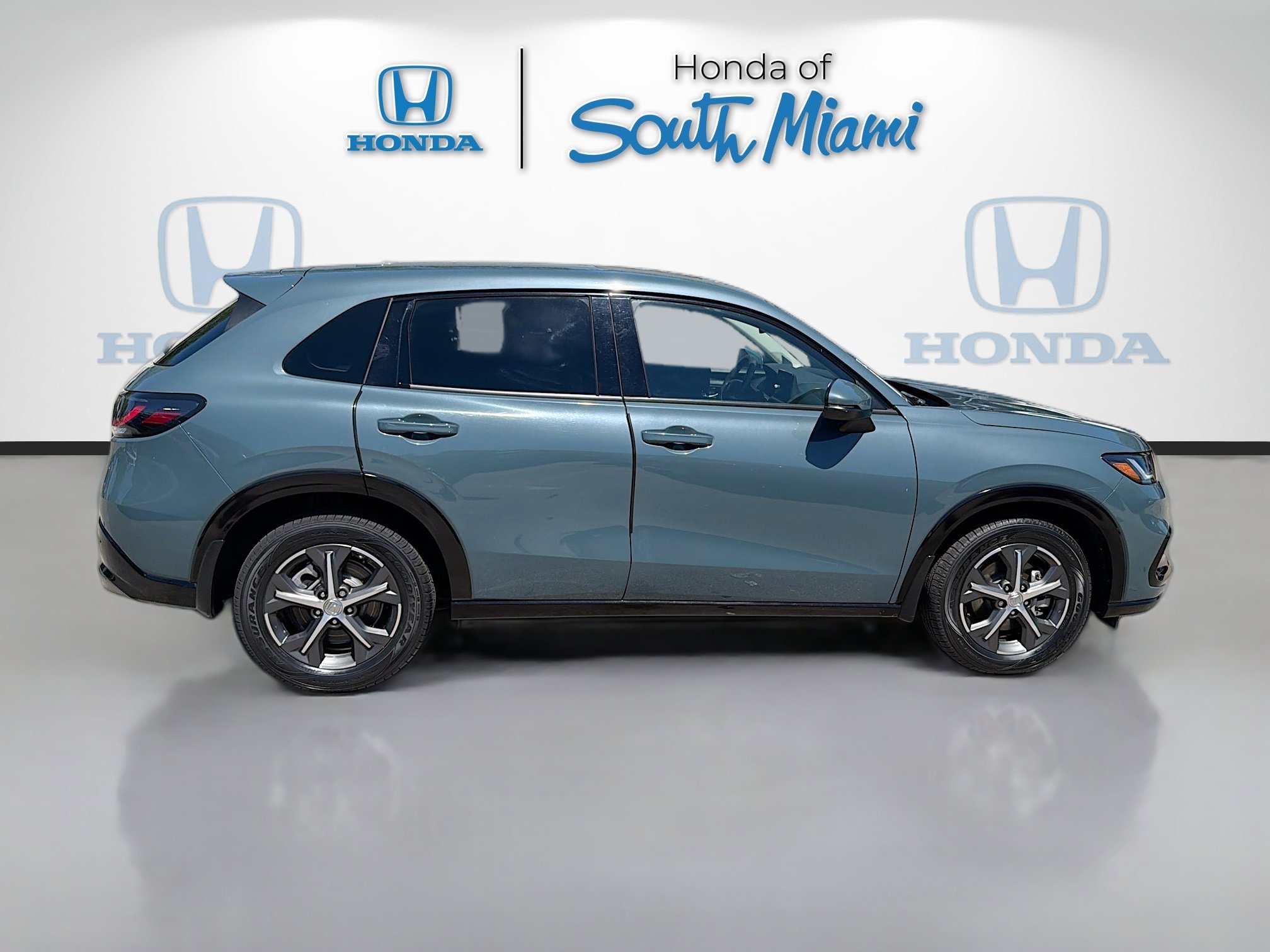 2024 Honda HR-V EX-L - Photo 8