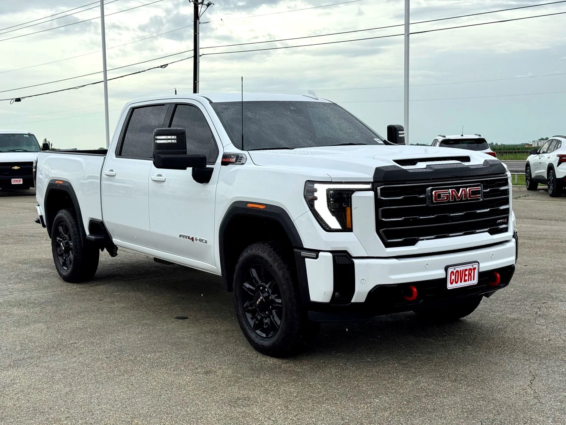 Used 2025 Summit White GMC AT4 image 5