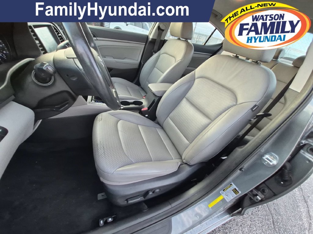 2017 Hyundai Elantra Limited - Photo 12