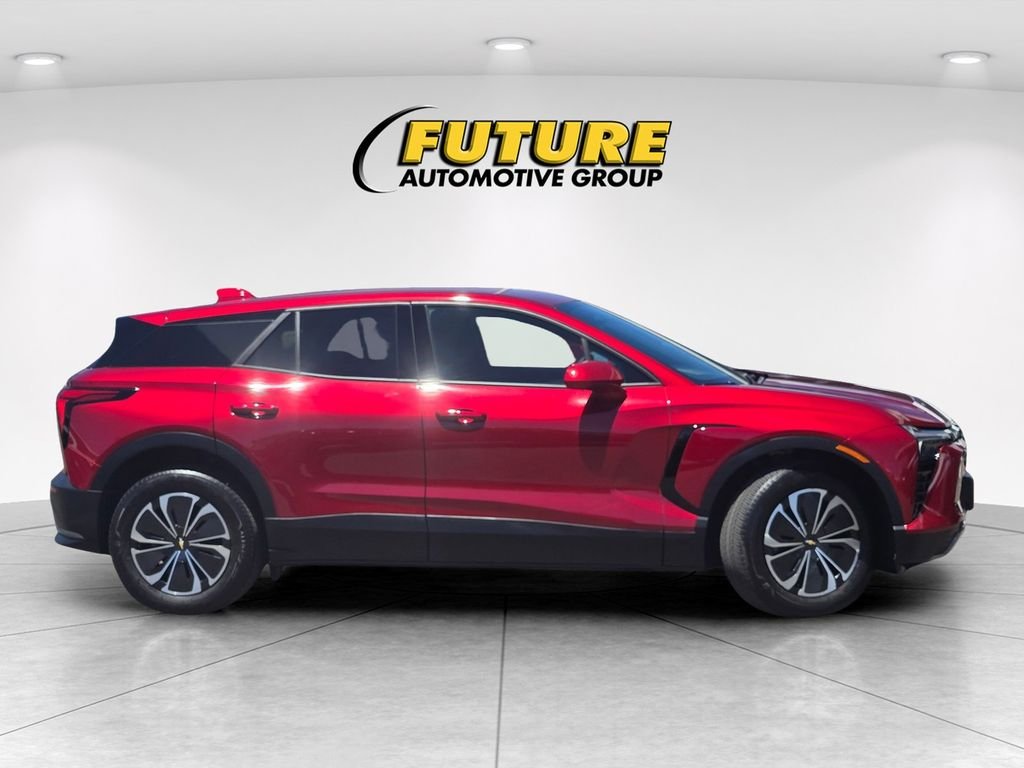 Used 2025 Red Chevrolet LT image 3