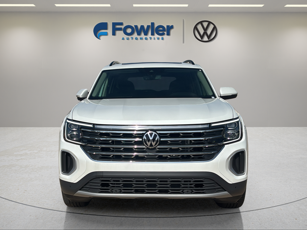 New 2026 White/off-white Volkswagen 2.0T SE w/Technology image 2