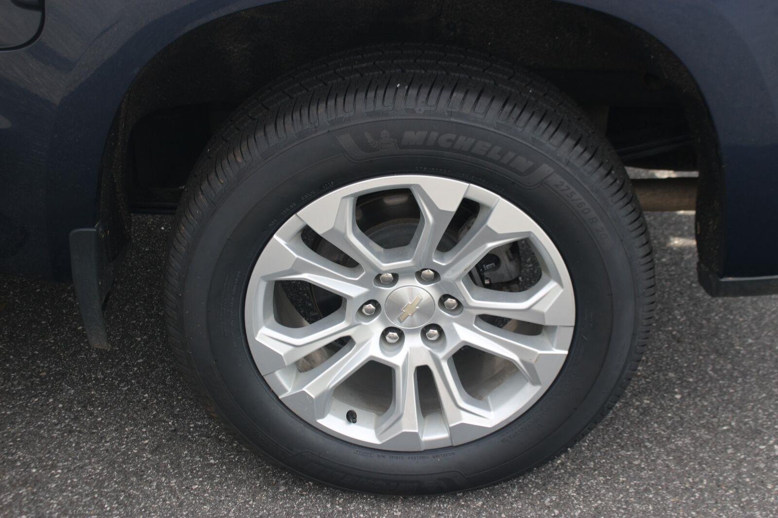 Used 2022 Northsky Blue Metallic Chevrolet LTZ image 41