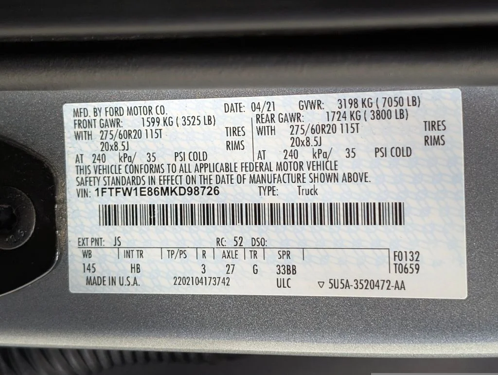 Certified Used 2021 Iconic Silver Metallic Ford Lariat image 32
