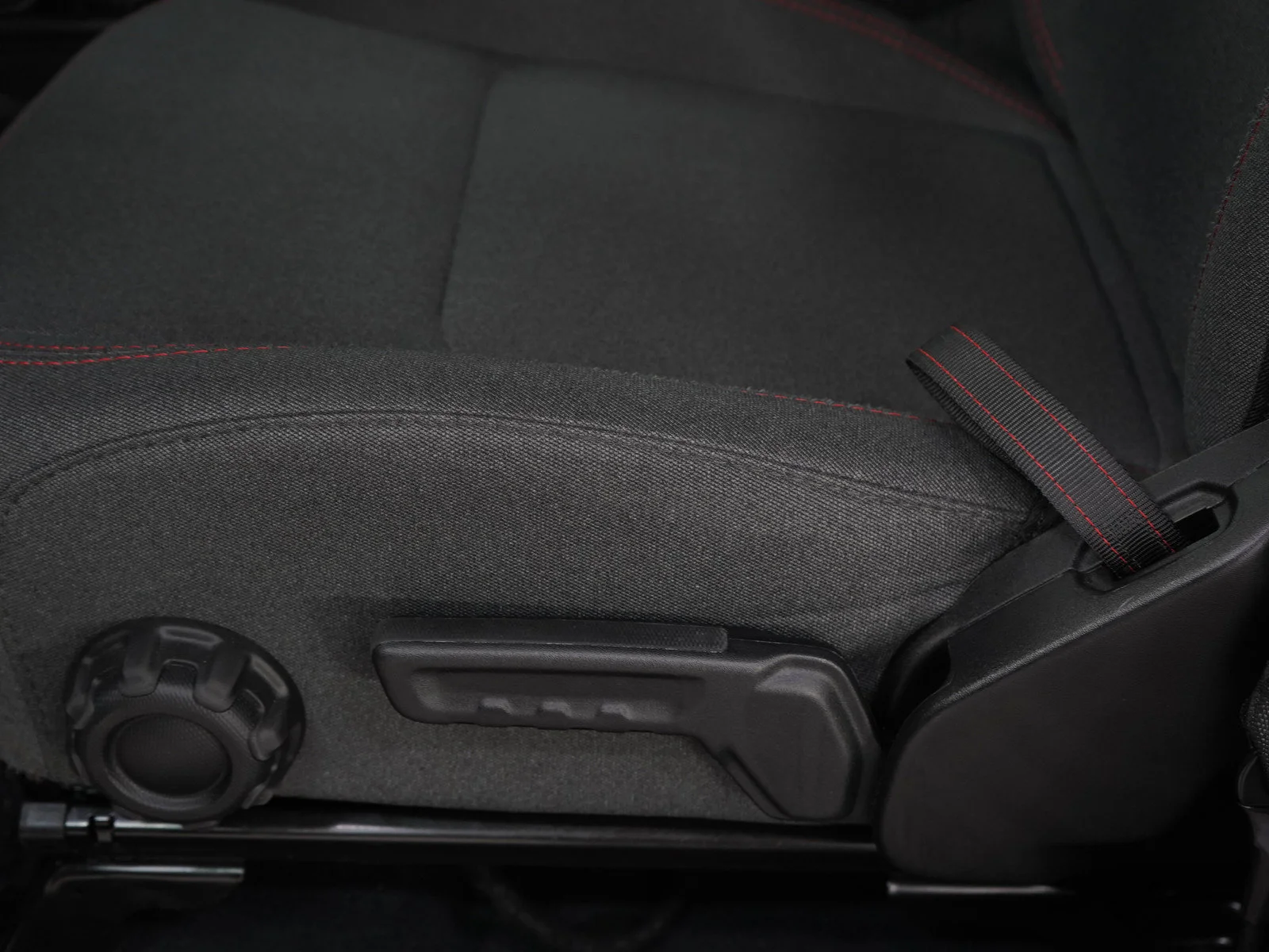 2024 Jeep Wrangler 4-Door Rubicon - Photo 23