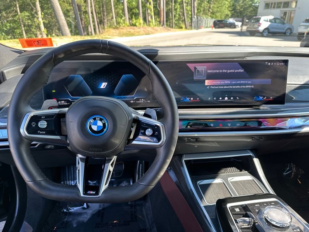 Certified Used 2026 Black Sapphire Metallic BMW 750e xDrive image 12