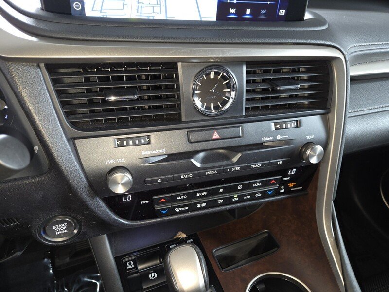 Certified Used 2020 Gray Pearl Lexus  image 33