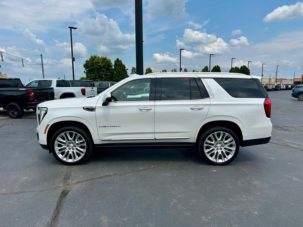 Used 2025 White GMC Denali image 6