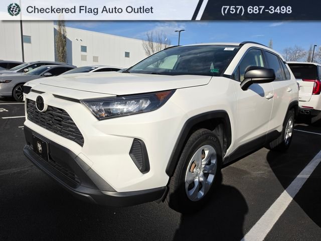 2020 Toyota RAV4 LE