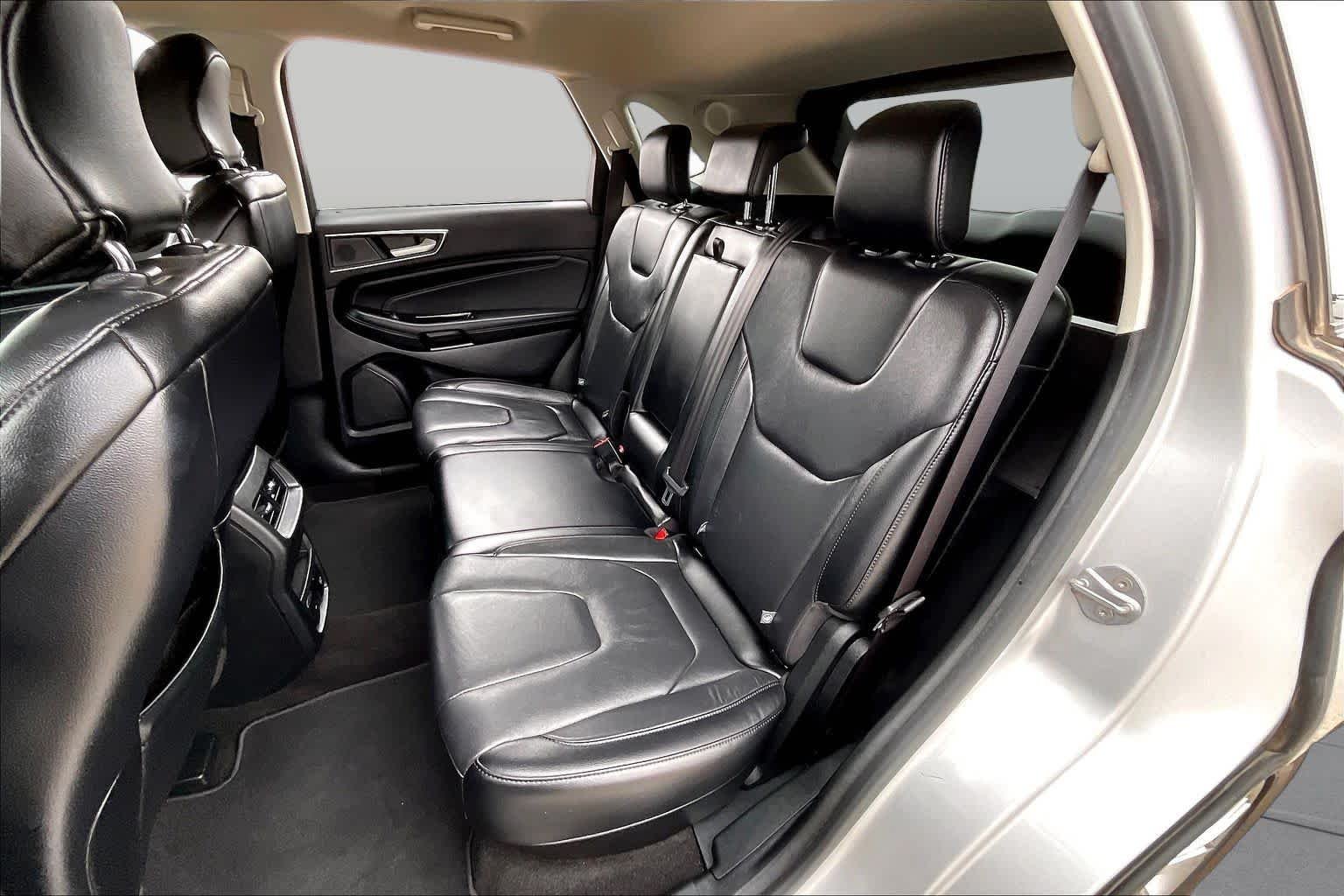 Used 2019 Ingot Silver Metallic Ford Titanium image 20